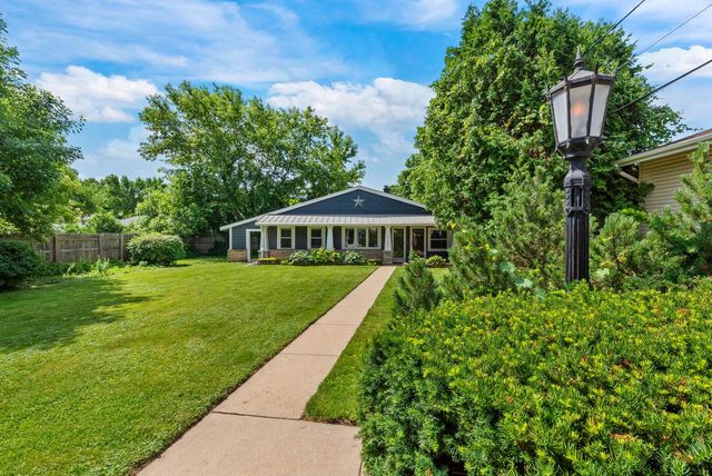 11717 W Watertown Plank ROAD, Wauwatosa, WI 53226