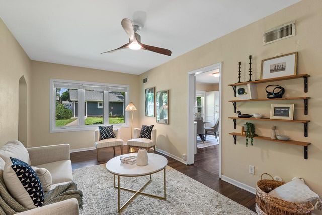 11717 W Watertown Plank ROAD, Wauwatosa, WI 53226