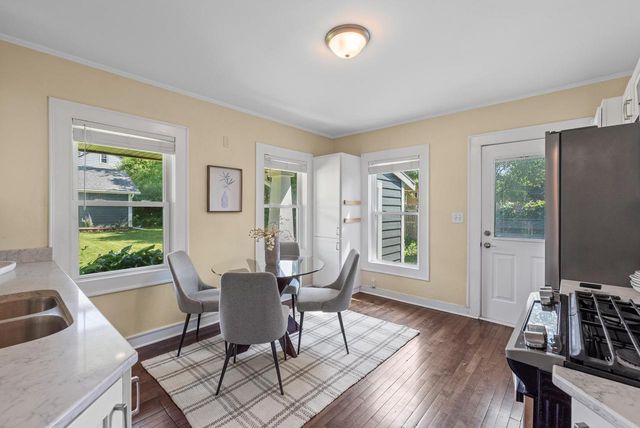 11717 W Watertown Plank ROAD, Wauwatosa, WI 53226