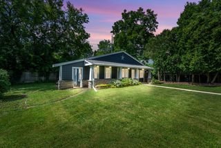 11717 W Watertown Plank ROAD, Wauwatosa, WI 53226