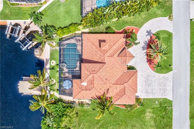 2227 SW 54th LN, Cape Coral, FL 33914