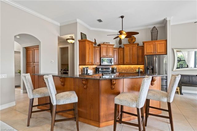 2227 SW 54th LN, Cape Coral, FL 33914