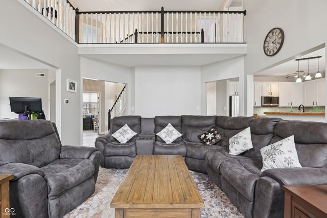 5790 Annandale Drive, Carmel, IN 46033