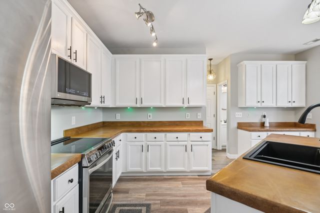 5790 Annandale Drive, Carmel, IN 46033