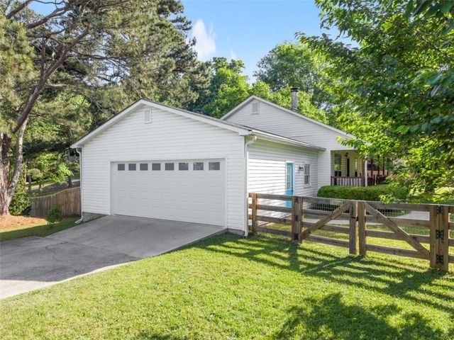 7210 Fields Drive, Cumming, GA 30041