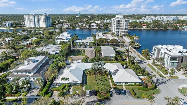 410 Venetian Drive, Delray Beach, FL 33483