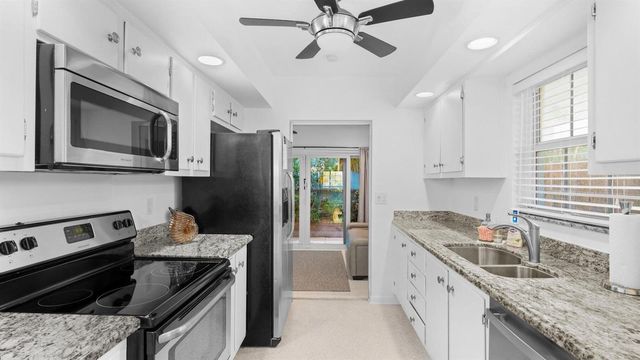 410 Venetian Drive, Delray Beach, FL 33483