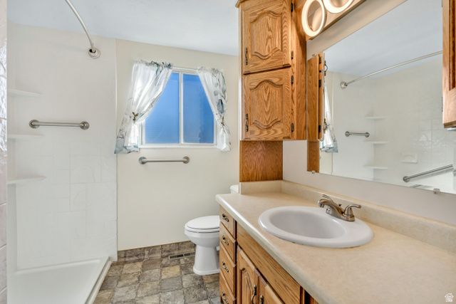 413 S STIRLING DR, Fruit Heights, UT 84037