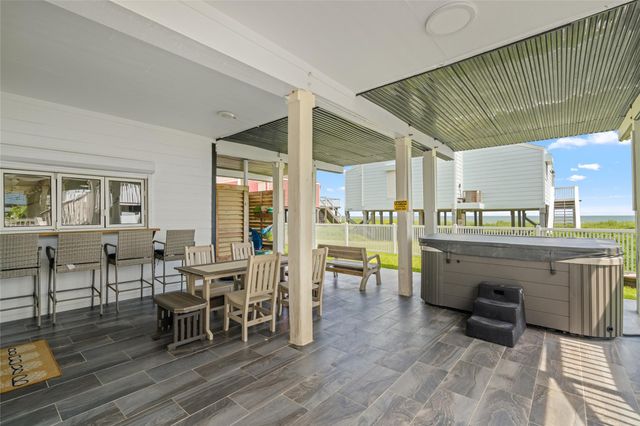 23143 Gulf Drive, Galveston, TX 77554