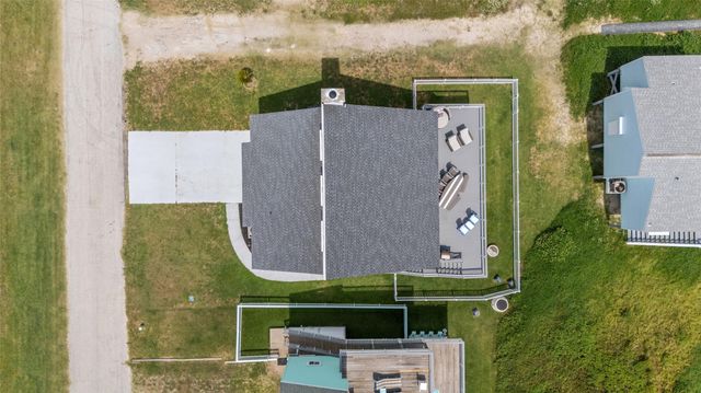 23143 Gulf Drive, Galveston, TX 77554