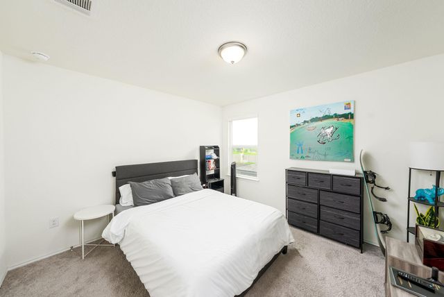 7105 Gray Catbird DR 52, Austin, TX 78744
