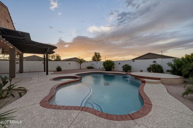 4968 W ELIJAH Lane, San Tan Valley, AZ 85144