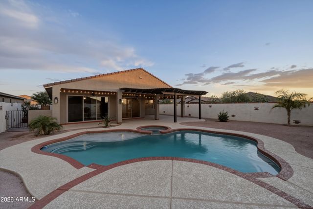 4968 W ELIJAH Lane, San Tan Valley, AZ 85144
