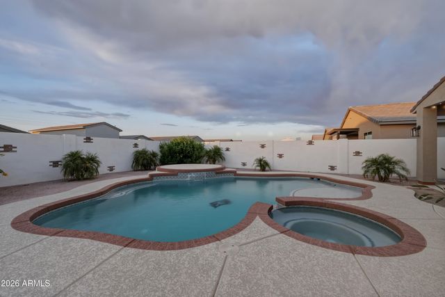 4968 W ELIJAH Lane, San Tan Valley, AZ 85144