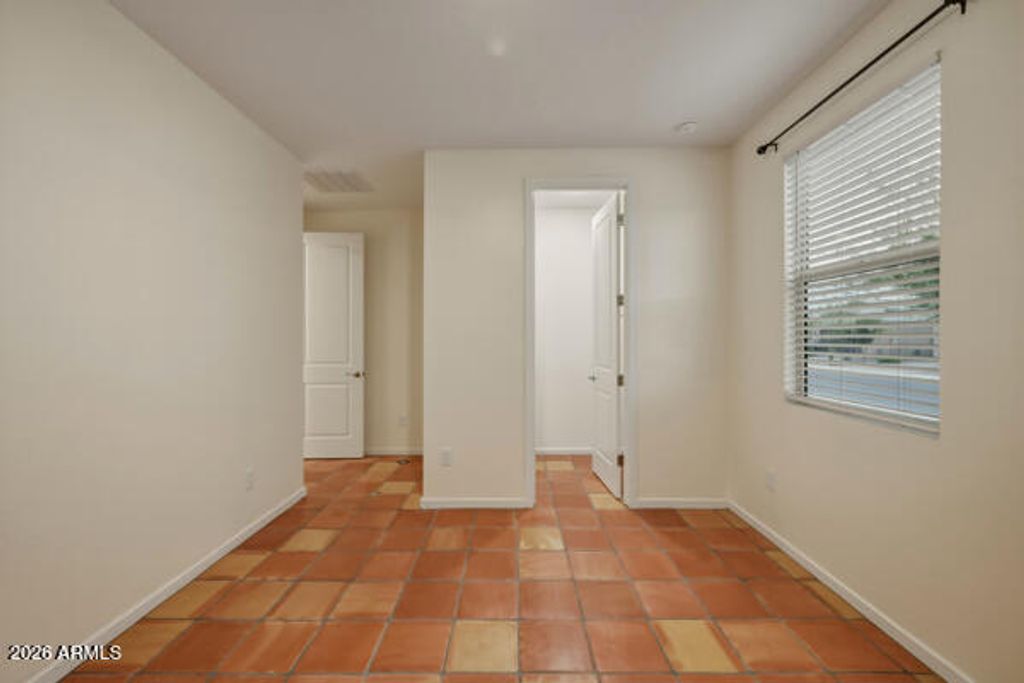 4968 W ELIJAH Lane, San Tan Valley, AZ 85144 — photo 2