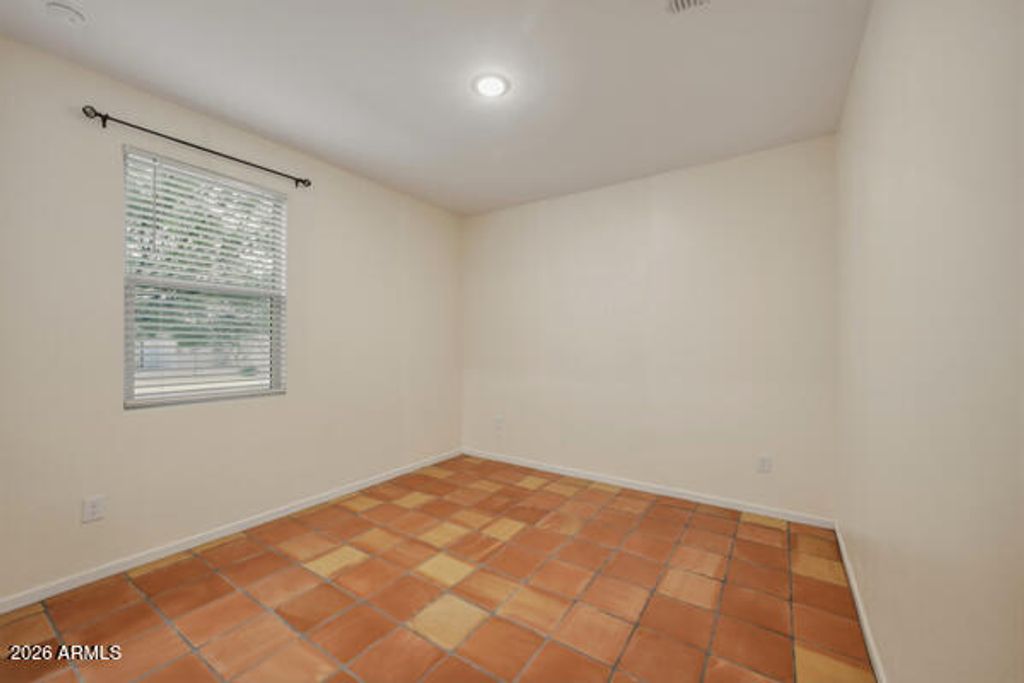 4968 W ELIJAH Lane, San Tan Valley, AZ 85144 — photo 3