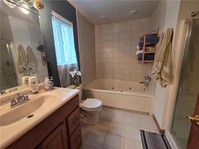 3326 Windermere Drive, Lehman Twp, PA 18324