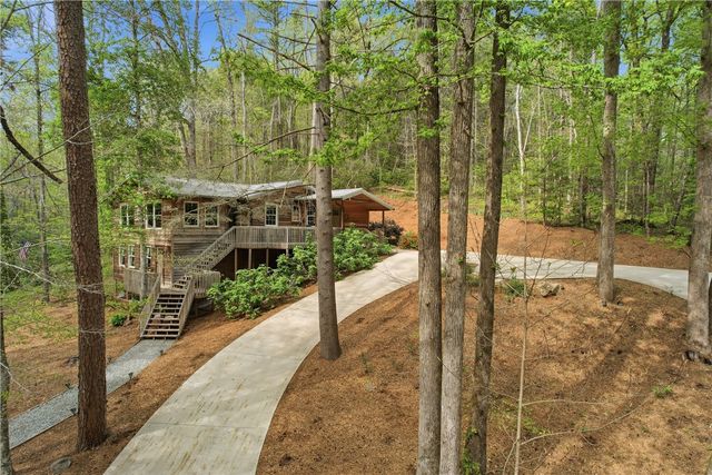 200 Smokey Haze Road, Pickens, SC 29671