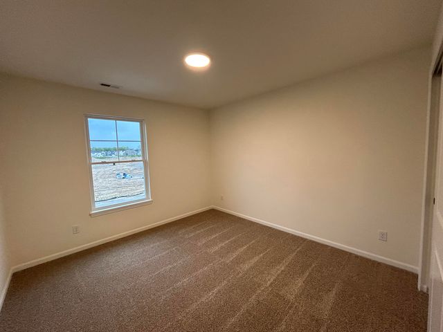 3853 Angel Oak Lane, Valparaiso, IN 46385