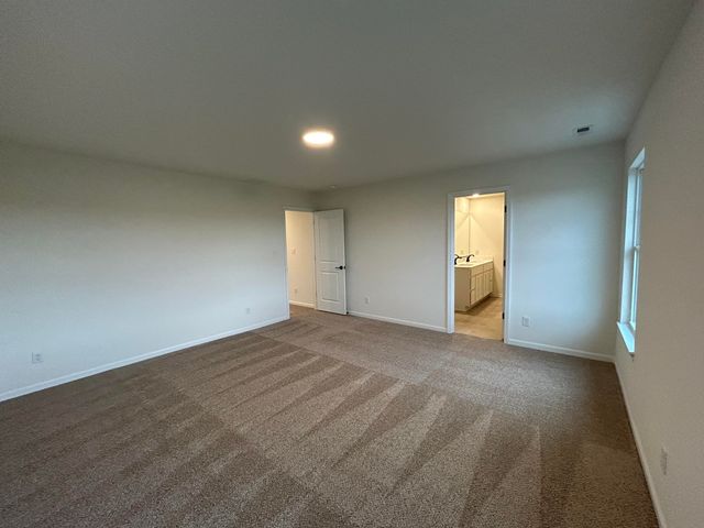 3853 Angel Oak Lane, Valparaiso, IN 46385