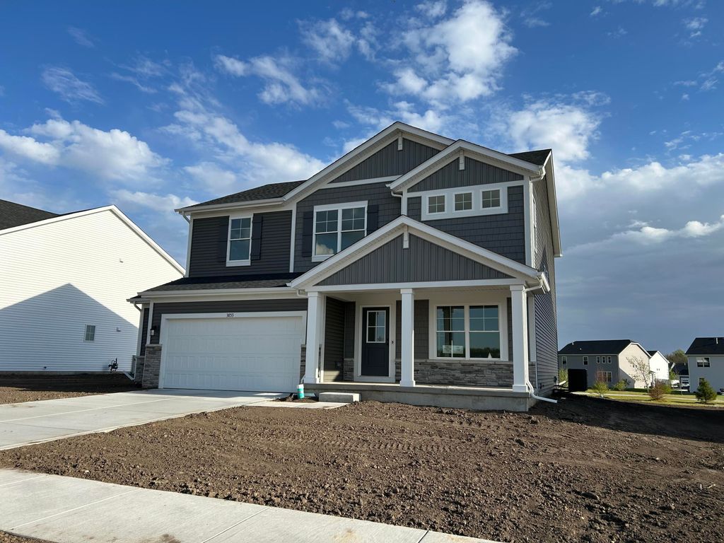 3853 Angel Oak Lane, Valparaiso, IN 46385