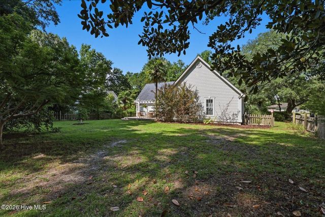 127 Cannon Road, Wilmington, NC 28411
