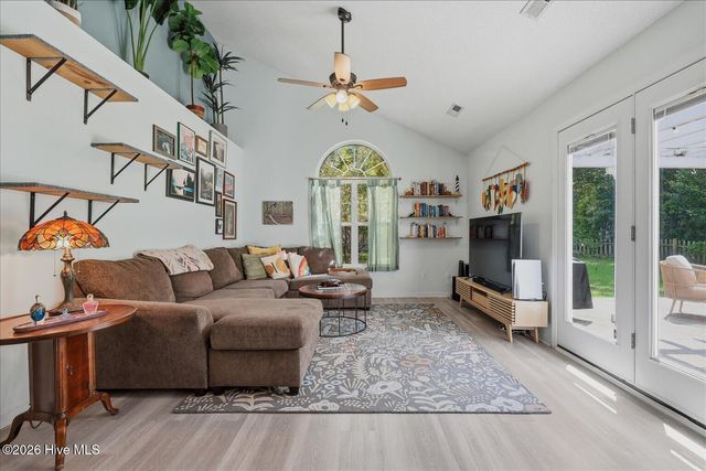 127 Cannon Road, Wilmington, NC 28411