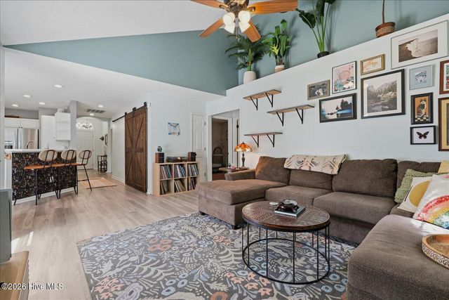 127 Cannon Road, Wilmington, NC 28411