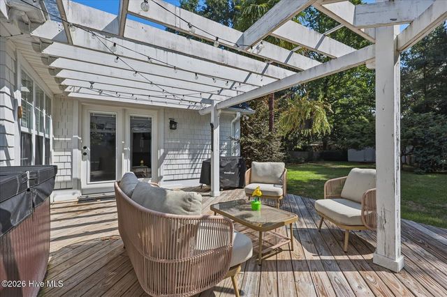 127 Cannon Road, Wilmington, NC 28411