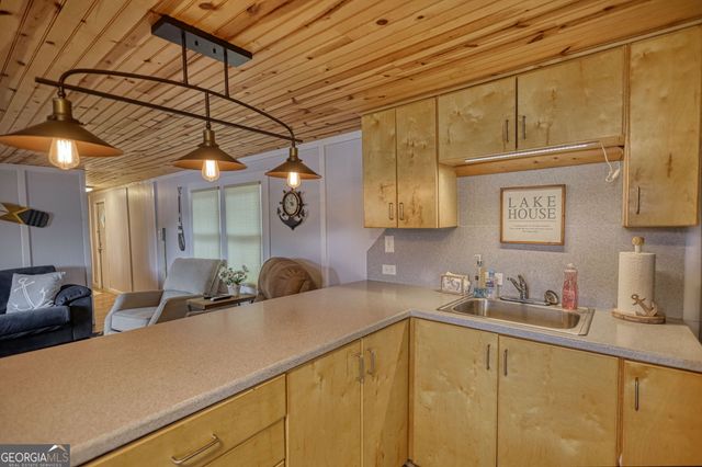 123 Copper Lane, Mansfield, GA 30055