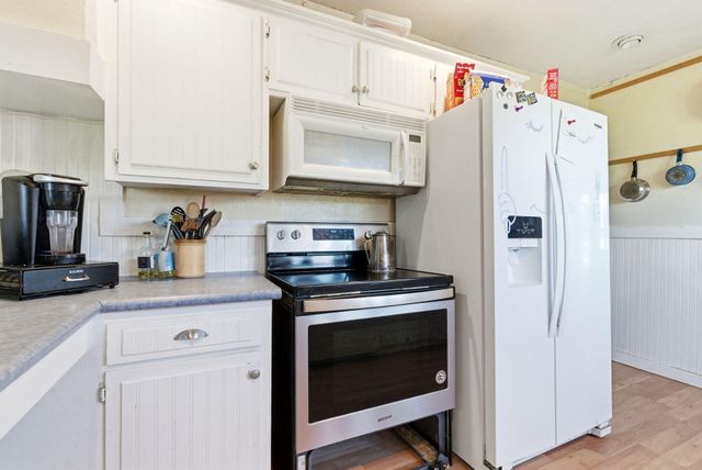 37801 Rd 200, Woodlake, CA 93286