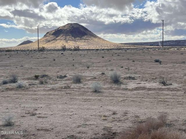 9982 Grant Avenue, California City, CA 93505