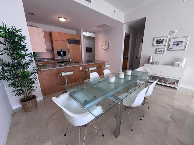 16001 Collins Avenue 4002, Sunny Isles Beach, FL 33160