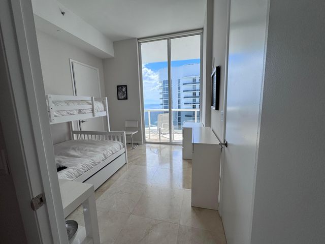 16001 Collins Avenue 4002, Sunny Isles Beach, FL 33160