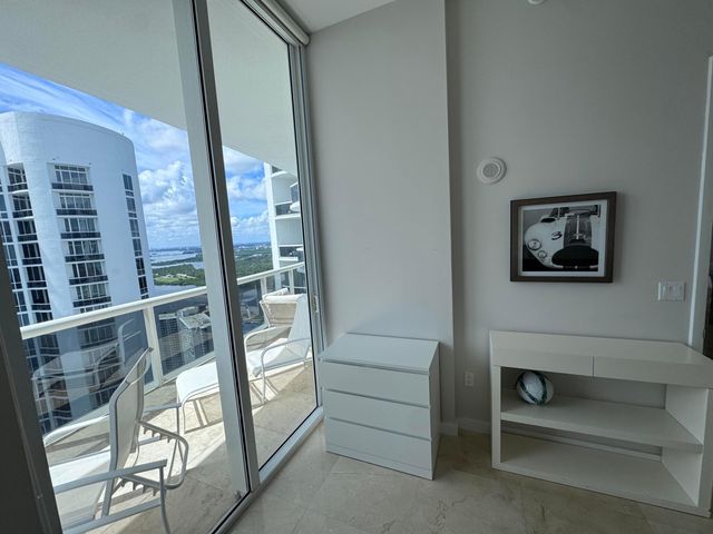 16001 Collins Avenue 4002, Sunny Isles Beach, FL 33160