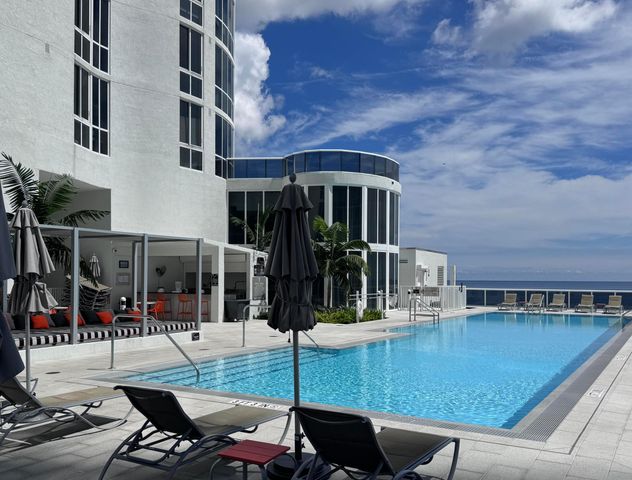 16001 Collins Avenue 4002, Sunny Isles Beach, FL 33160
