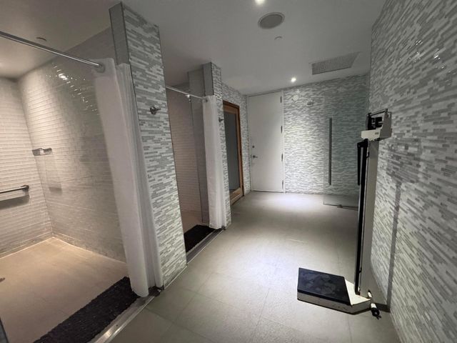 16001 Collins Avenue 4002, Sunny Isles Beach, FL 33160