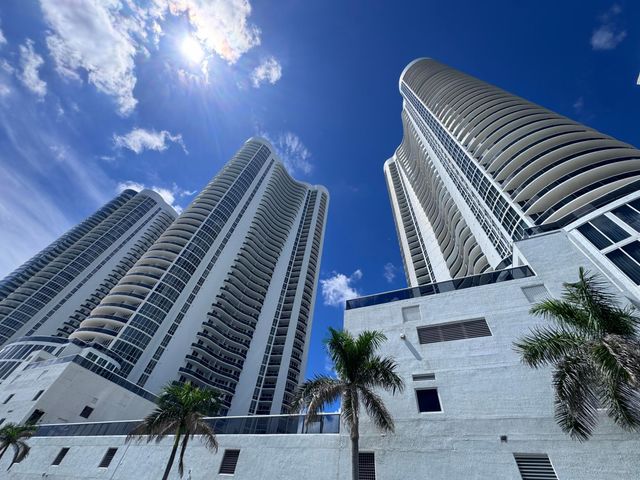 16001 Collins Avenue 4002, Sunny Isles Beach, FL 33160