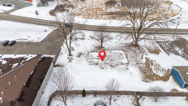 RACINE ROAD, Menasha, WI 54952