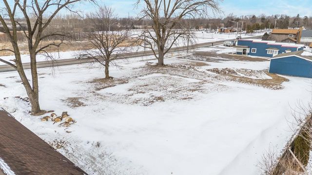 RACINE ROAD, Menasha, WI 54952