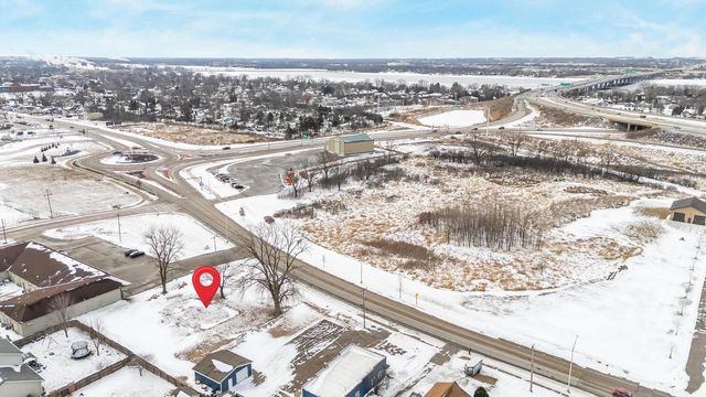 RACINE ROAD, Menasha, WI 54952