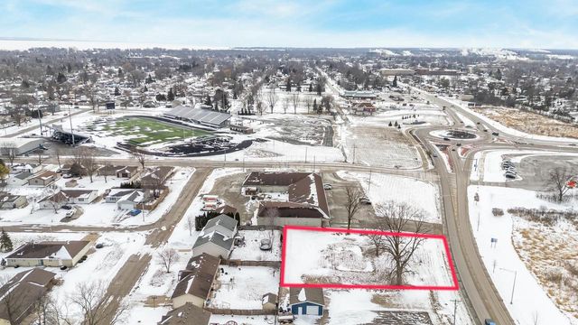 RACINE ROAD, Menasha, WI 54952