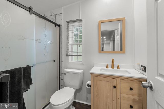 151 ROBIN, West Deptford, NJ 08066