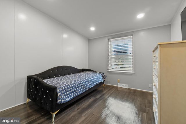 151 ROBIN, West Deptford, NJ 08066