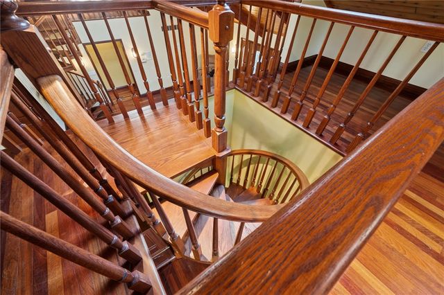 260 Jennie Dr, North Huntingdon, PA 15642