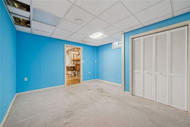 260 Jennie Dr, North Huntingdon, PA 15642