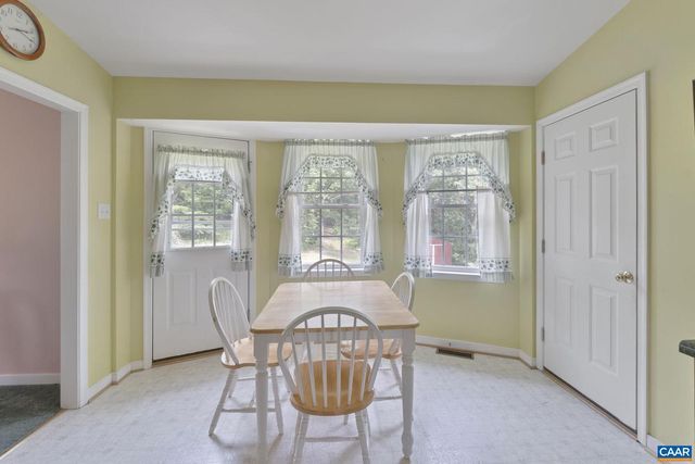 3590 MOUNTAIN HILL RD, Palmyra, VA 22963