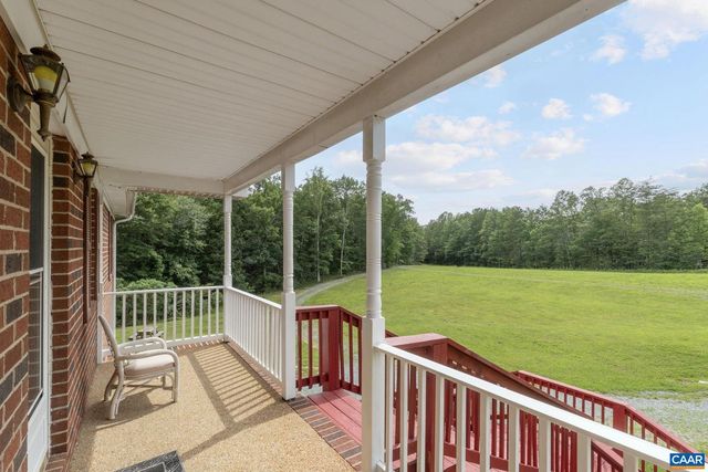 3590 MOUNTAIN HILL RD, Palmyra, VA 22963