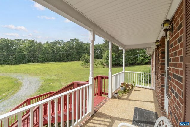 3590 MOUNTAIN HILL RD, Palmyra, VA 22963