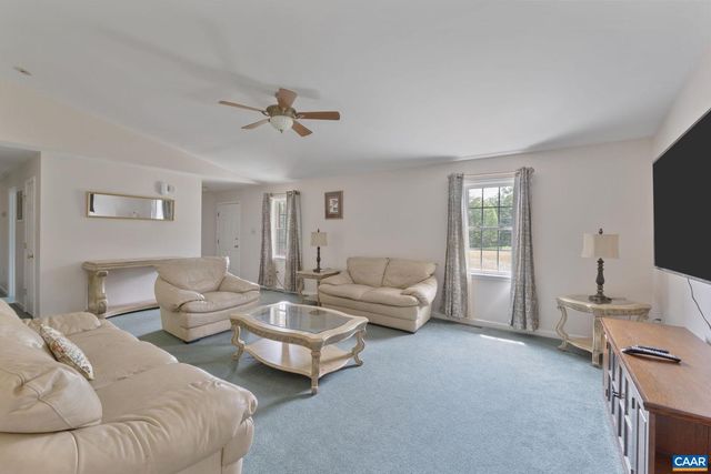 3590 MOUNTAIN HILL RD, Palmyra, VA 22963